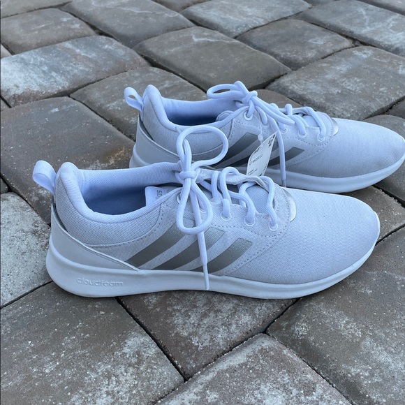 adidas Shoes - NWT Adidas White QT Racer 2.0 Cloudfoam Super-Size 7.5